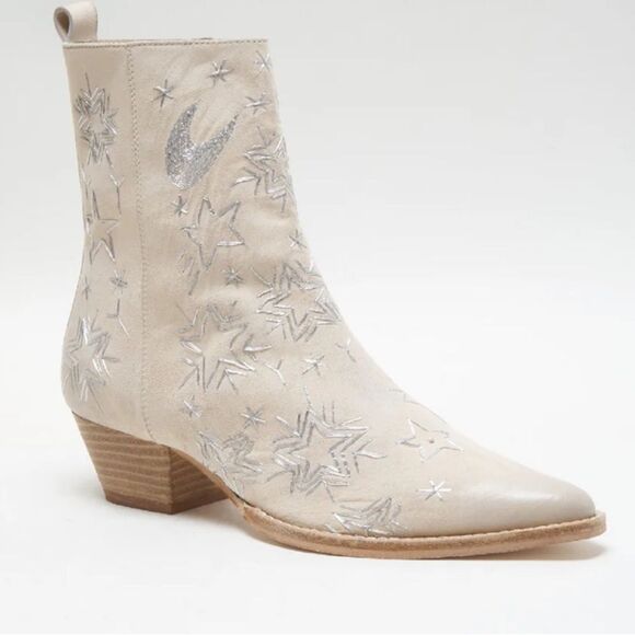 Free People Suede Embroidered Bower Western Boots in Light Tan Sz 8 (38.5) NIB - Picture 1 of 13